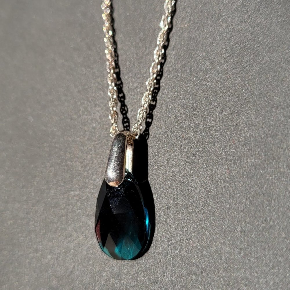 SOLD Unique Elegant Hand-made Silver Necklace